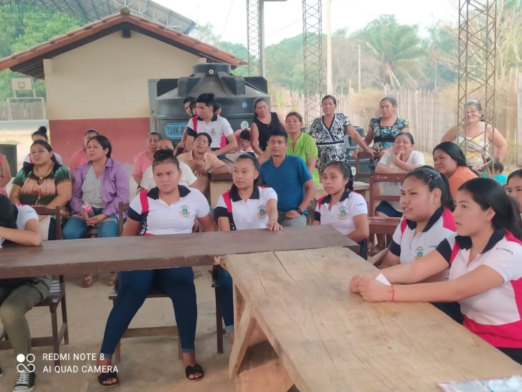 Implementación de Talleres para Fortalecer la Lengua Guarayu en las Unidades Educativas del Distrito de Urubichá.