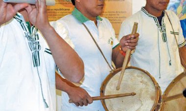 LA U.E EDUARDO MONSEÑOR ANTONIO EDUARDO BOSL Y LA ESFM-MIC HICIERON REALZE AL DIA 21 POR EL DIA DE LA LENGUA MATERNA