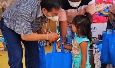 PRESIDENTE LUIS ARCE JUNTO A LA MINISTRA MARÍA NELA PRADA, VISITAN LAS COMUNIDADES INDÍGENAS AYOREAS DE GARAI Y JUANA DEGÜI EN LA CIUDAD DE SANTA CRUZ.