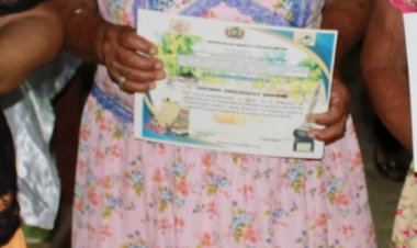 TO INSTITUTO DE LENGUA Y CULTURA WAWORE Nikopshachipi ti Nen Dolores Chimanacay tech  90 morekoewon  Asoropaiy tekowon tech pikotorekoch.