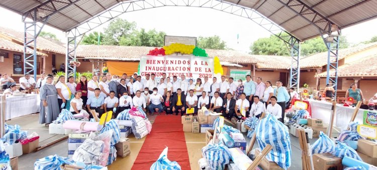 Inauguración de la gestión escolar en el Distrito de Ascencion de Guarayos.