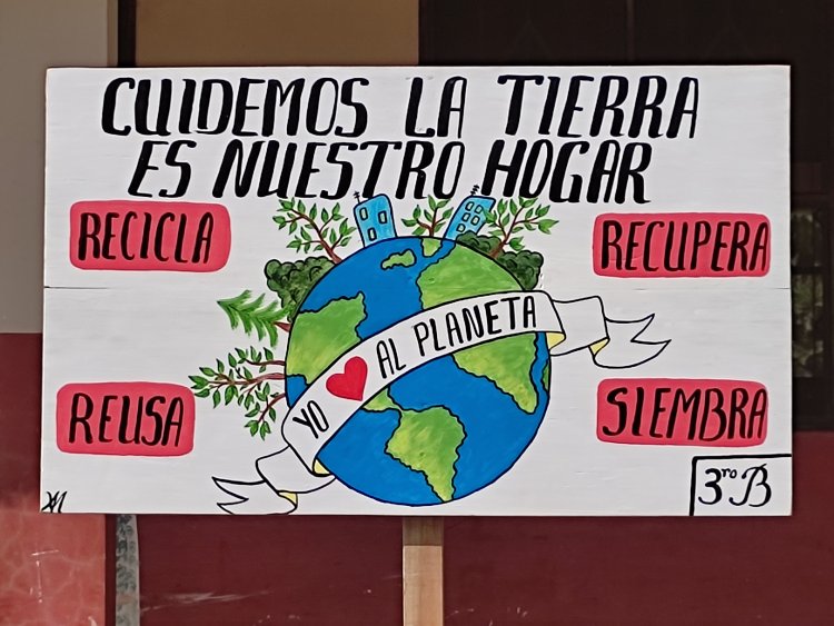 U.E. Luis Espinal Conmemora el Día Internacional de la Tierra - Mojeño Trinitario