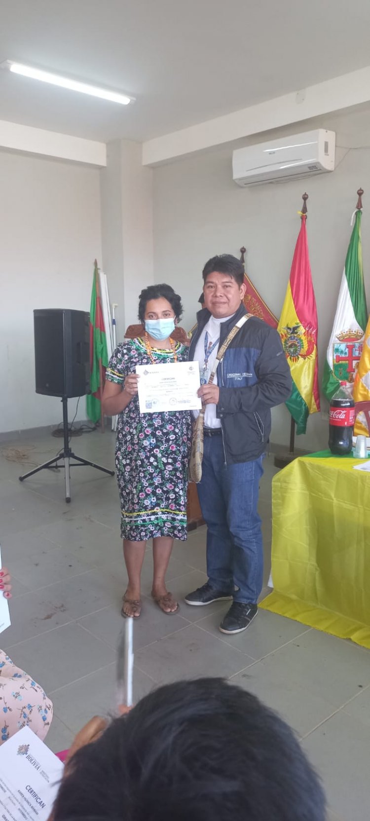 Entrega de Certificados de Uso de la Lengua Originaria Gwarayu a estudiantes de la ESFM Concepción