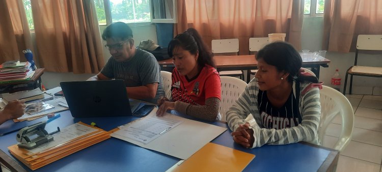 IPELC - ILC YUQUI  realiza la valoración de la lengua bia ye,  en la prueba de aptitud para  la admisión a postulantes de la ESFM Simón Rodriguez en el  municipio de Villa Tunari