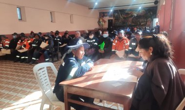 EL ILC Quechua  Evalua a todo el personal de obras públicas  en  la ciudad  de Cochabamba.