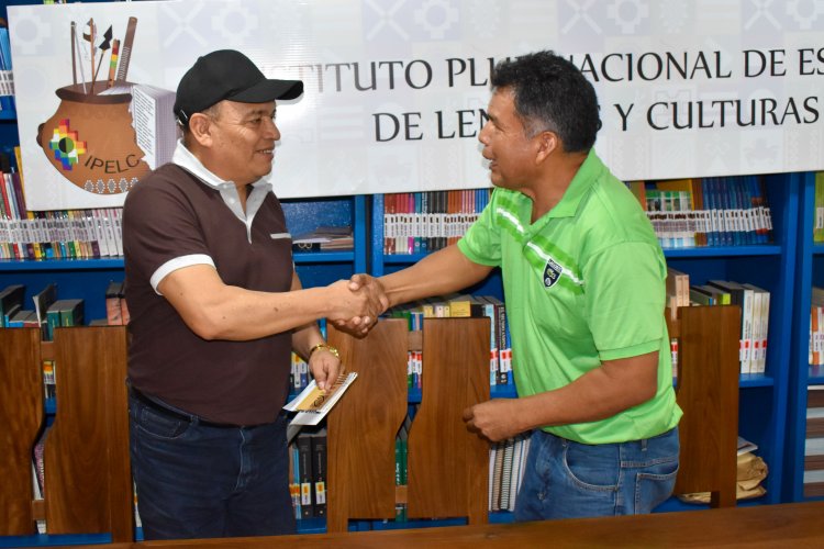 El IPELC y la Secretaría Municipal de Cultura y Turismo del Municipio de Santa Cruz, se reunieron para coordinar actividades conjuntas en el fortalecimiento de la lengua y cultura.