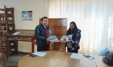 ILC - Quechua Cliza llaqtapi, p'anqa ñawirina  wasiman kay  puquykunata  jaywakurqa.