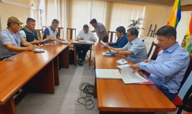 Reunión de coordinación con el Director Departamental de Educación de CBB.