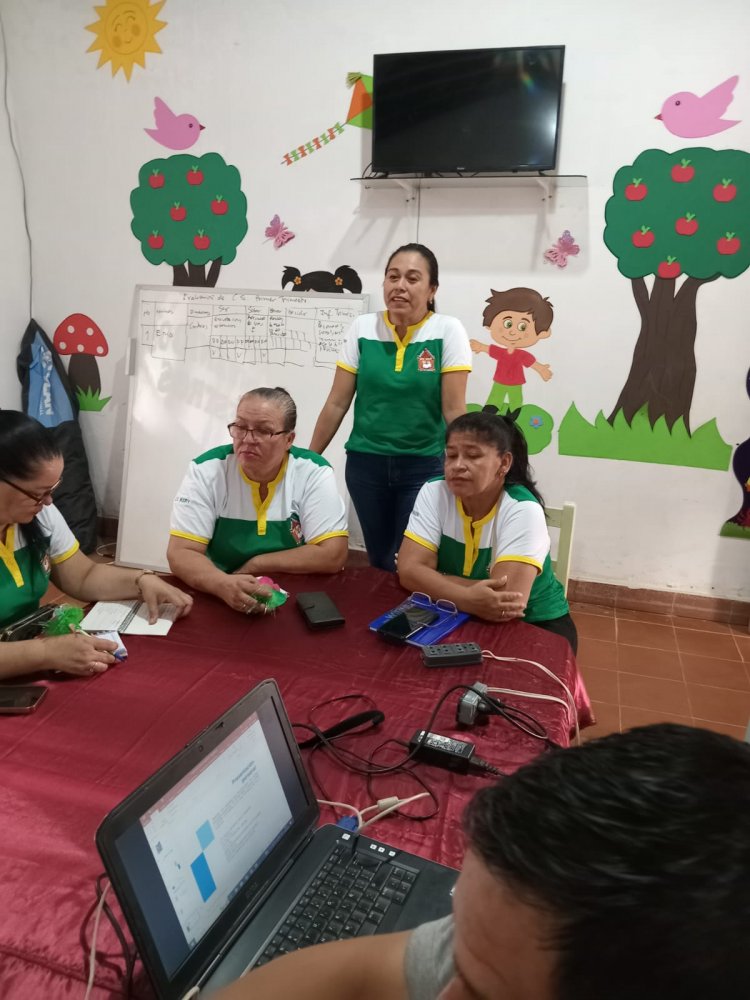 El ILC-GW realiza taller de capacitación para la implementación de la lengua guarayu en educación inicial.