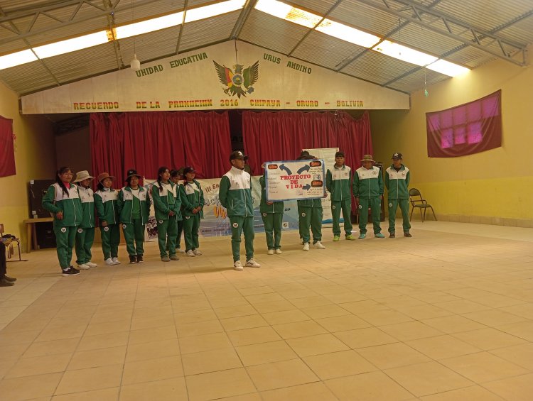 III ENCUENTRO DE BACHILLERES URUS Y I CONCURSO DE POESÍA Y DANZA  DE LA NACIÓN URU