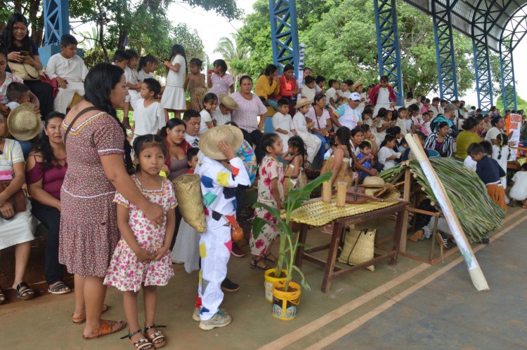 El ILC-GWARAYU en la Feria Costumbrista de la Cultura Guarayo 2024