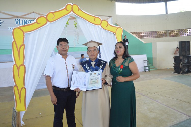 El coordinador del ILC-GWARAYU participa en la graduación de la Promoción VLINSEPYEF y entrega de certificados del idioma guarayu