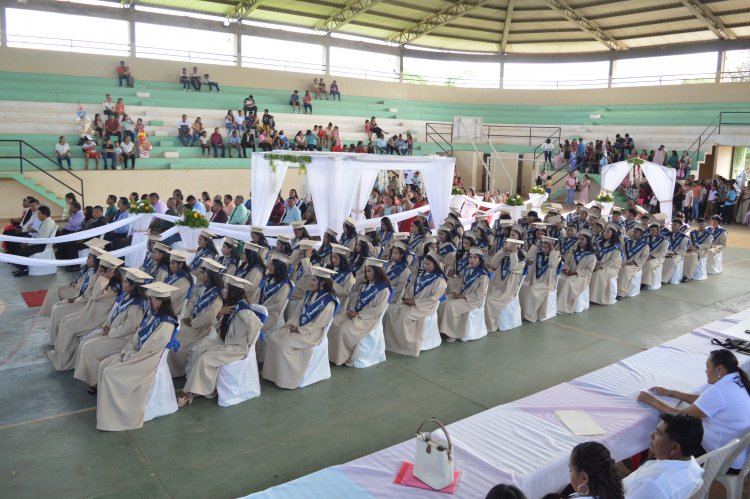 El coordinador del ILC-GWARAYU participa en la graduación de la Promoción VLINSEPYEF y entrega de certificados del idioma guarayu