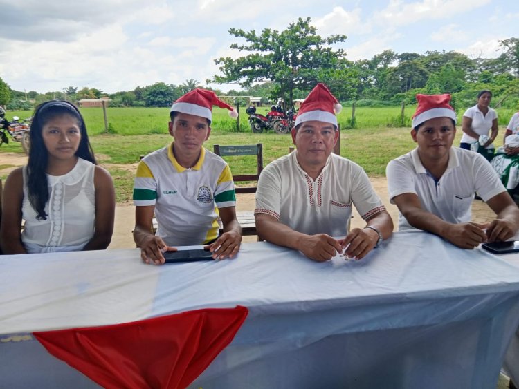 El Lic. Orlando Añes Participa en la Clausura del Año Escolar en San Antonio del Junte