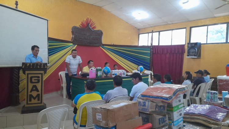 EL GOBIERNO MUNICIPAL DE BAURES REALIZA LA ENTREGA DE MATERIAL DE ESCRITORIO Y DE LIMPIEZA AL INSTITUTO DE LENGUA Y CULTURA BAURE