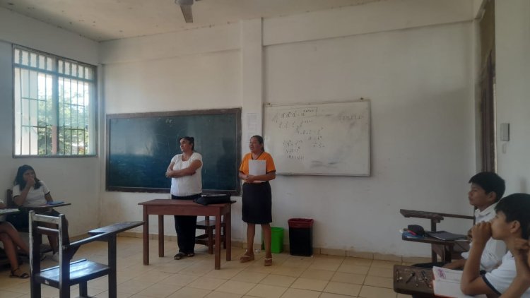 #IPELC #ILC-BAURE "SHI VIKAROW TO KAROWONONEV ESKOELIYE CARMELO PARADA" EL INSTITUTO DE LENGUA Y CULTURA BAURE REALIZA LA VISITA A LA U.E CARMELO PARADA, PARA HACER EL RESPECTIVO ACOMPAÑAMIENTO A LOS MAESTROS Y ESTUDIANTES EN LA IMPLEMENTACIÓN DE LA LENGUA ORIGINARIA BAURE EN EL AULA