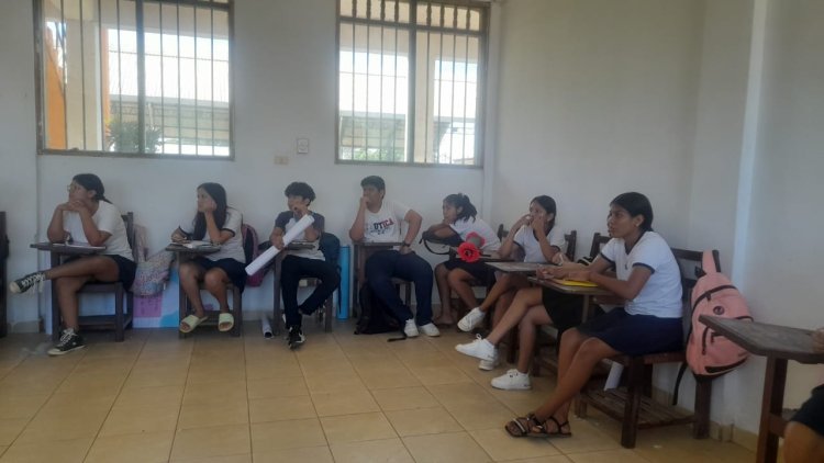 #IPELC #ILC-BAURE "SHI VIKAROW TO KAROWONONEV ESKOELIYE CARMELO PARADA" EL INSTITUTO DE LENGUA Y CULTURA BAURE REALIZA LA VISITA A LA U.E CARMELO PARADA, PARA HACER EL RESPECTIVO ACOMPAÑAMIENTO A LOS MAESTROS Y ESTUDIANTES EN LA IMPLEMENTACIÓN DE LA LENGUA ORIGINARIA BAURE EN EL AULA