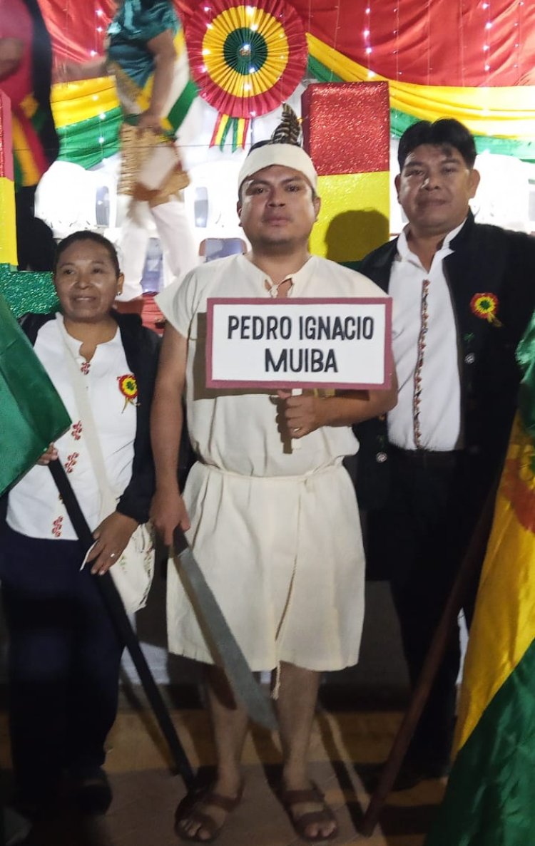 ILC-GWARAYU acompaña a la Dirección Distrital en el desfile cívico del Bicentenario