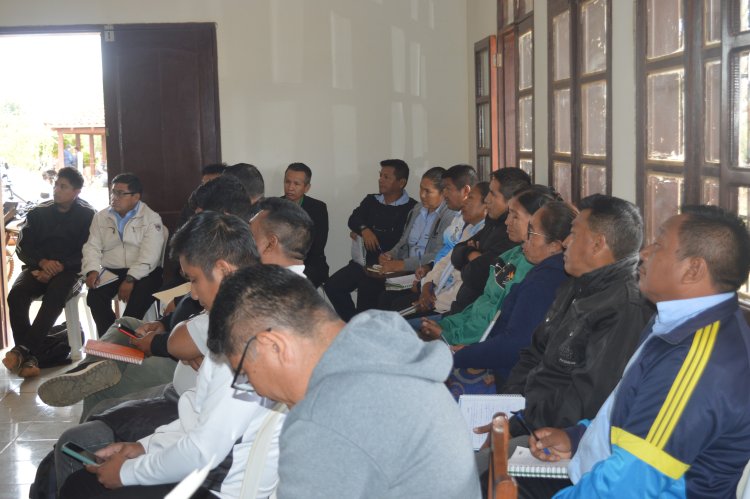 El ILC-GWARAYU fortalece el aprendizaje del idioma Guarayu en Urubichá