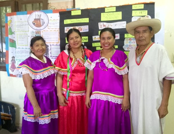 TO'U TO VYOSIOOJI, TOS'OGNE TO VYE'EREPI. TAKOCHUCHRA TO VECHJIRIIWORICHU TMOJOROONA TRINRANONO  NAMURI KWATRU“VOCES DE NUESTRA IDENTIDAD, RAÍCES DE NUESTRA CULTURA” DEFENSA DE LA LENGUA ORIGINARIA MOJEÑO TRINITARIO – 4.º GRUPO