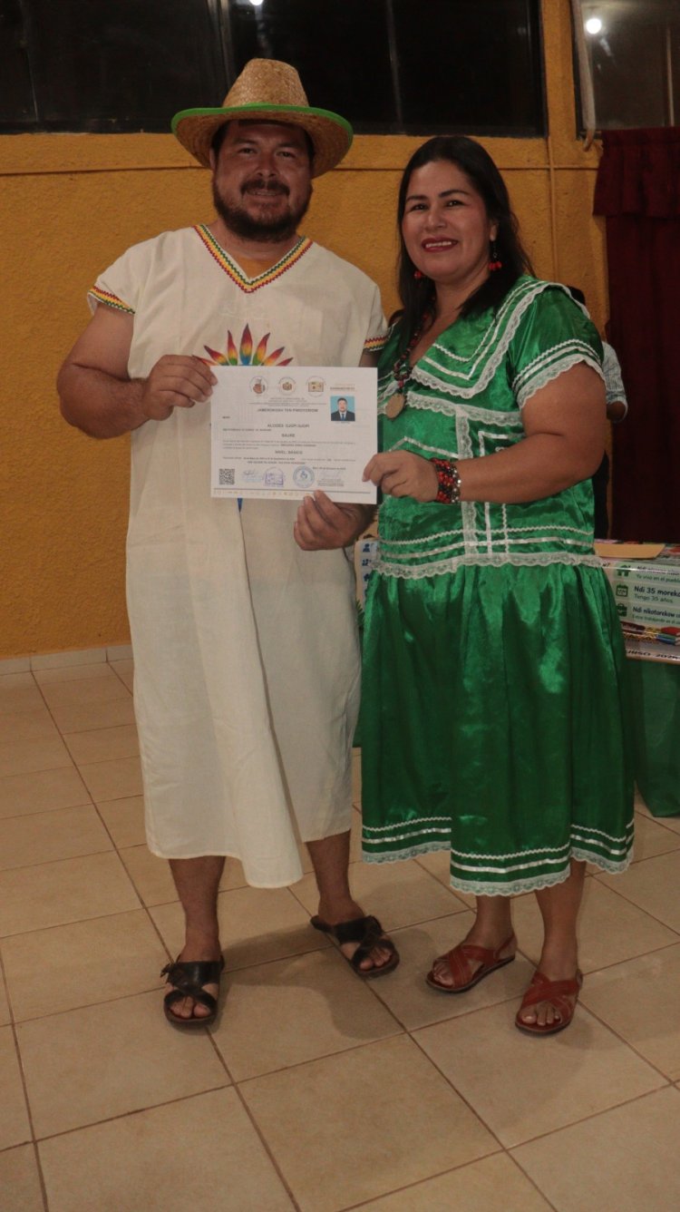 CLAUSURA DEL CURSO DE IDIOMA BAURE A NIVEL BÁSICO Y ENTREGA DE CERTIFICADOS